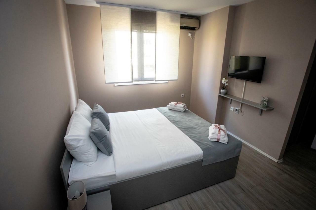 Venus Apartment Ni Екстериор снимка